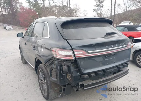 2022 Lincoln Nautilus Reserve z USA, uszkodzony, nr VIN 2LMPJ6K90NBL05174